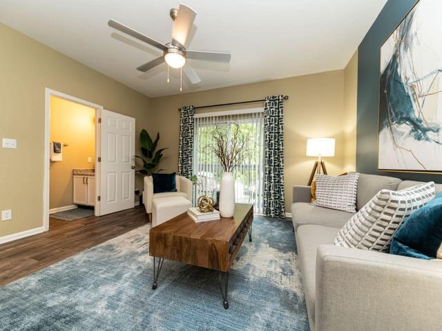 2 BR, 2.5 BA Apartment 4807 Cooper Village Terrace Unit 4742, Louisville, KY 40219