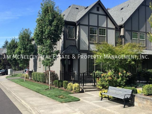 2 BR, 2.5 BA Apartment 4900 NW 162nd Terr, Portland, OR 97229
