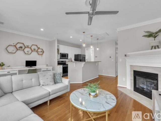 2 BR, 2.5 BA Apartment 503 Village Loop Drive, Unit 503, Apex, NC 27502