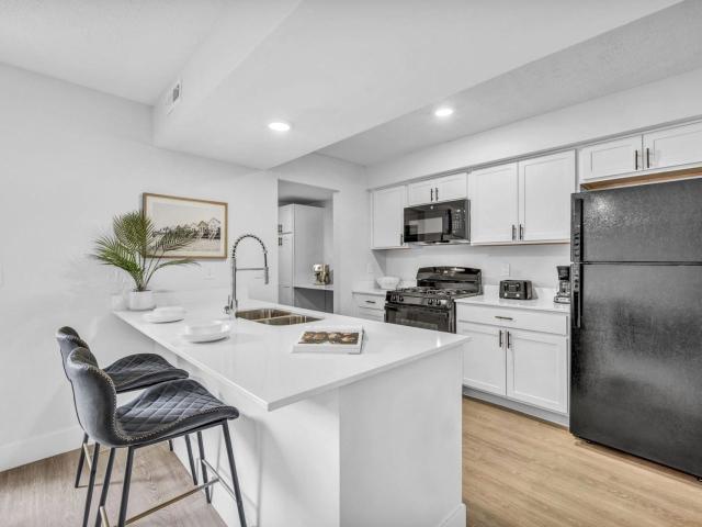 2 BR, 2.5 BA Apartment 5211 Sawmill Rd Unit 30 2946, Dublin, OH 43017