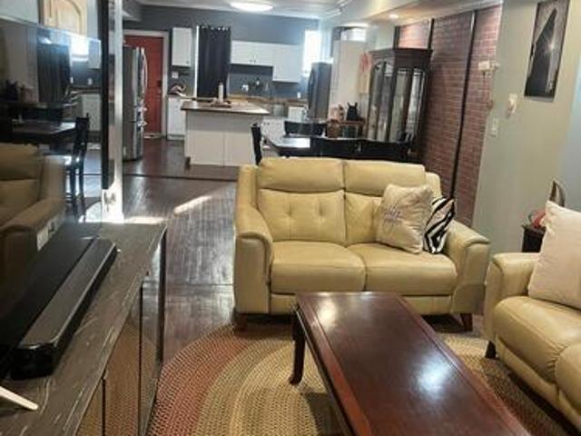 2 BR, 2.5 BA Apartment 533 Leon Street, Unit 1, Indianapolis, IN 46204