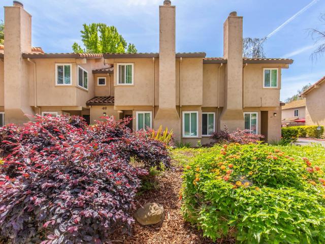 2 BR, 2.5 BA Apartment 54 Quay Ct Unit 12, Sacramento, CA 95831