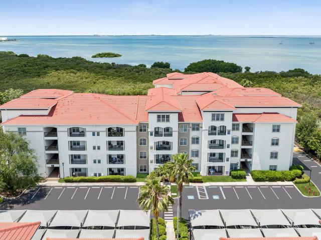 2 BR, 2.5 BA Apartment 6601 S Westshore Boulevard Unit 2303, Tampa, FL 33616
