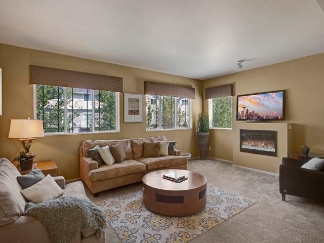 2 BR, 2.5 BA Apartment 7513 177th Street Court East Unit 24 07514, Puyallup, WA 98375