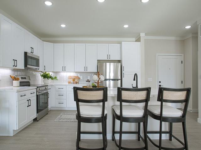 2 BR, 2.5 BA Apartment 8052 Thayer Way Unit 7804108, West Chester, OH 45069