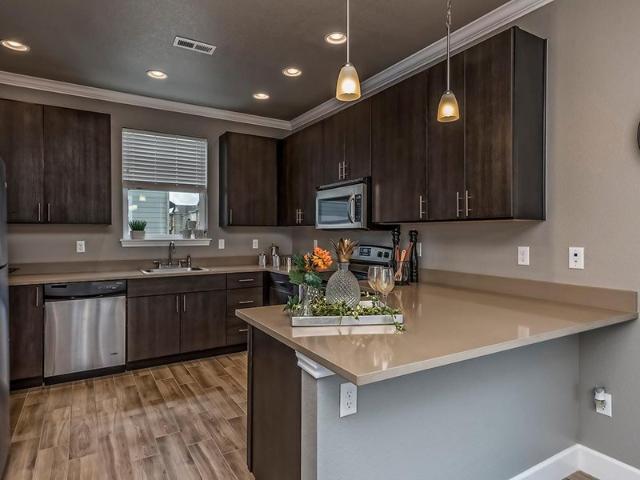 2 BR, 2.5 BA Apartment 8500 E Mississippi Avenue Unit 104, Denver, CO 80247