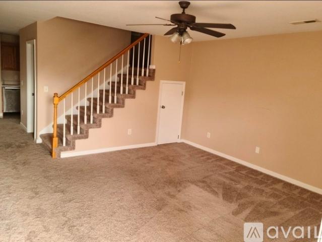 2 BR, 2.5 BA Apartment 904 Glendower Way, Unit 904, Knoxville, TN 37923