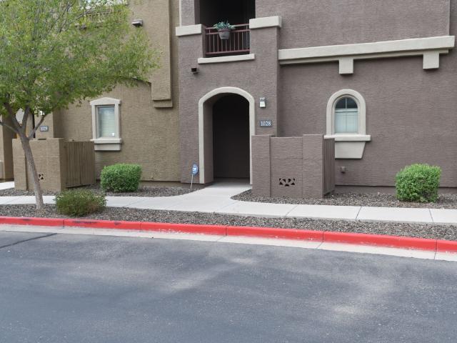 2 BR, 2.5 BA Apartment 900 S 94th St, Chandler, AZ 85224