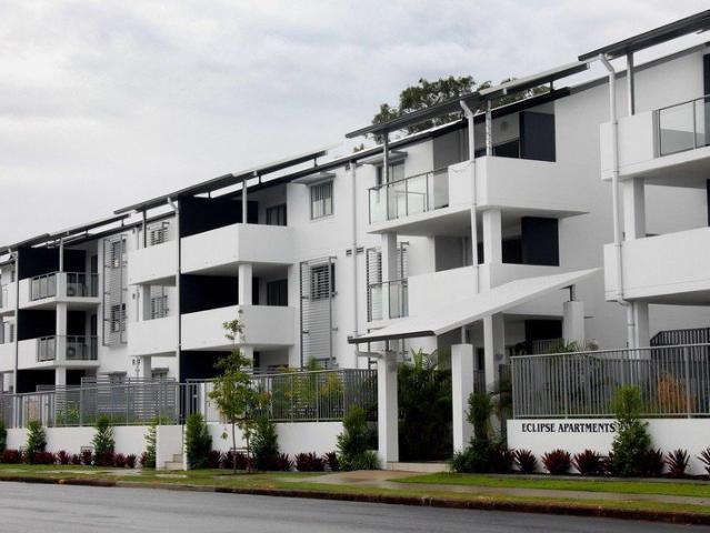 2 BR/ 2 Bath & 1 Car Space Located in the heart of Maroochydore