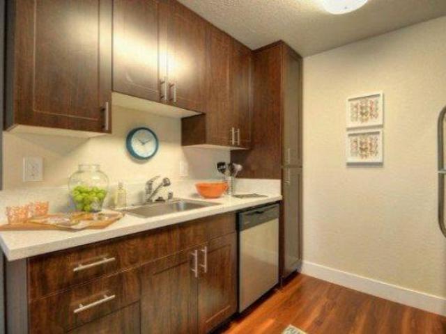 2 Br, 2 bath, Apartment 1000 Folsom Ranch Dr
