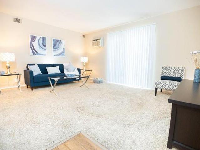 2 Br, 2 bath, Apartment 136 Greenway Trail