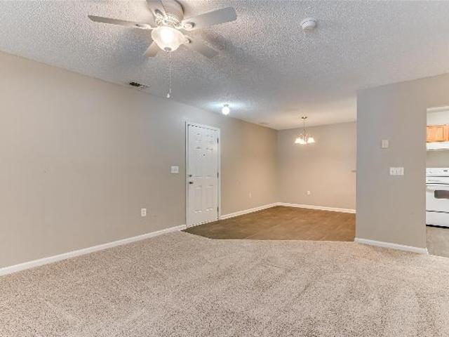 2 Br, 2 bath, Apartment 320 Peachtree Street
