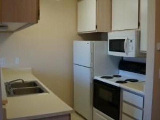 2 Br, 2 bath, Apartment 841 16th Street