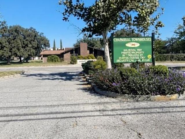 2 Br, 2 bath, Condo 100 Royal Way Dr