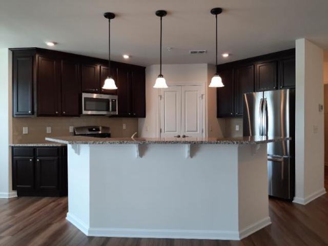 2 Br, 2 bath, Condo 20141 Riesling Ln