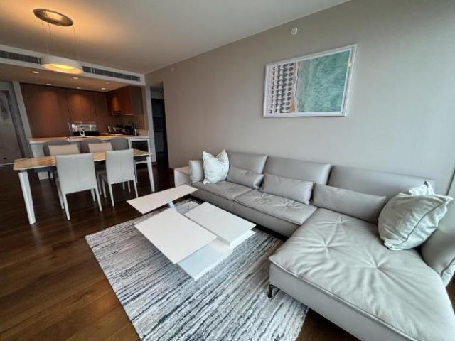 2 Br, 2 bath, Single Family 1555 Kapiolani Blvd
