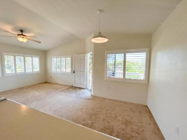 2 Br, 2 bath, Single Family 92 Aliinui Dr