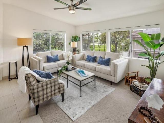 2 Br, 2 bath, Single Family 92 Aliinui Dr