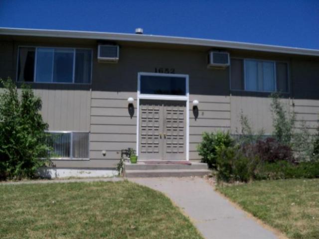 2 Br, 2 bath, Single Family 1652 Kelby