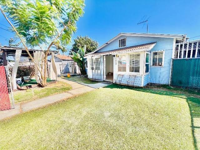 2 Br, 2 bath, Single Family 25812 Reed St
