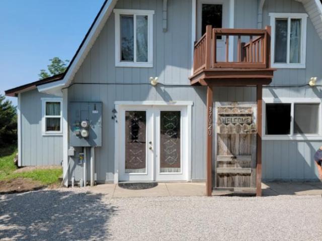 2 Br, 2 bath, Single Family 37020 Schaefer Road