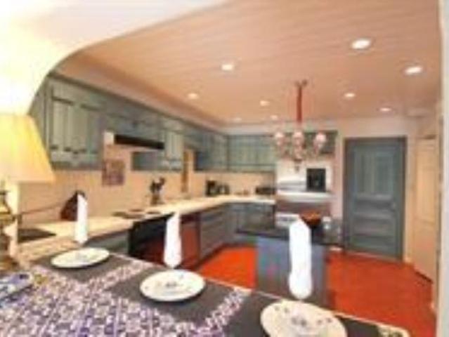 2 Br, 2 bath, Single Family 318 1/2 San Pasquale Ave Nw