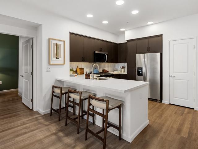 2 BR, 2 BA Apartment 1401 N Melrose Dr Unit 05 108, Vista, CA 92083