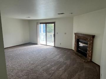 2 BR, 2 BA Apartment 1401 S Nicolet Road Unit 1401 035, Appleton, WI 54914