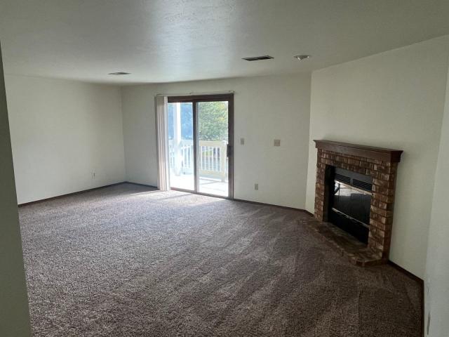 2 BR, 2 BA Apartment 1401 S Nicolet Road Unit 1401 035, Appleton, WI 54914