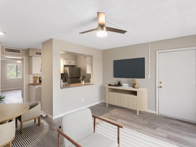 2 BR, 2 BA Apartment 14020 North Black Canyon Highway East Unit 2076, Phoenix, AZ 85053