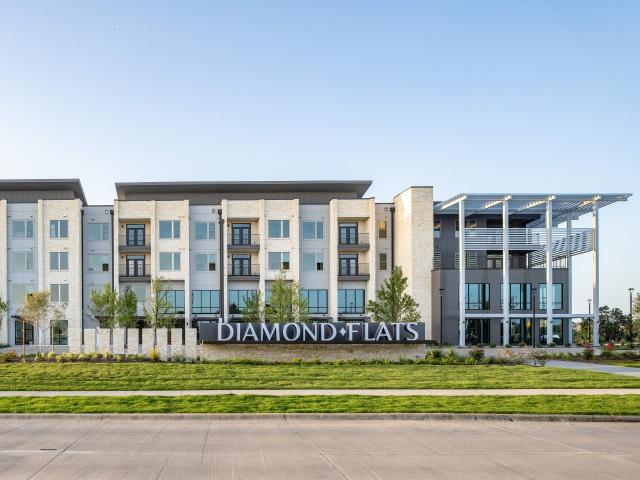 2 BR, 2 BA Apartment 1402 Carrollton Parkway Unit 2067, Carrollton, TX 75010