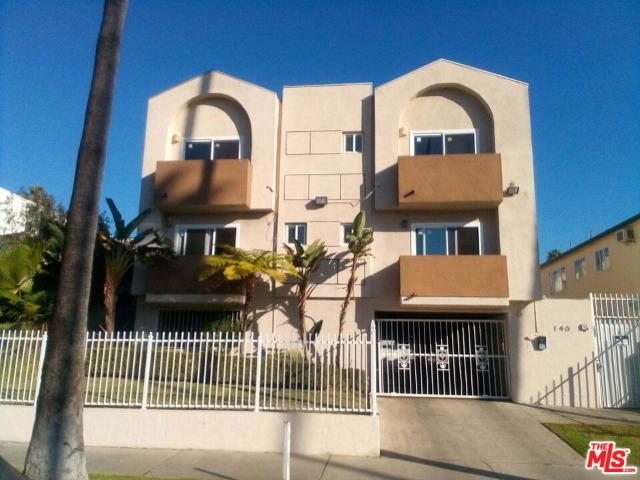 2 BR, 2 BA Apartment 140 North Berendo Street, Los Angeles, CA 90004