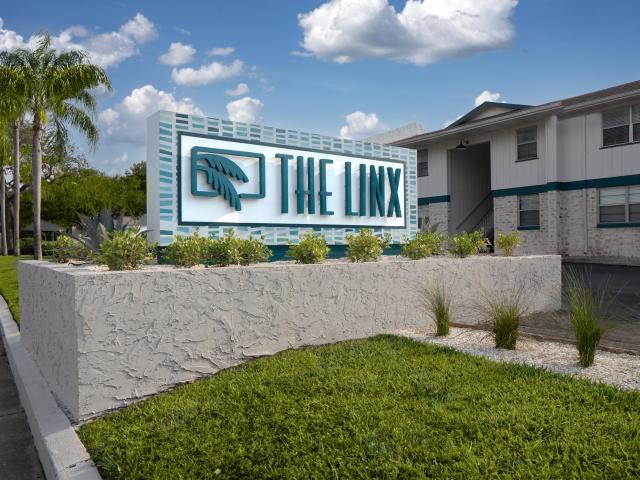 2 BR, 2 BA Apartment 14207 Les Palms Cir #103 Unit 309 102CR, Tampa, FL 33613