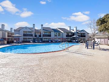 2 BR, 2 BA Apartment 1431 Cable Ranch Road Unit 0202, San Antonio, TX 78245