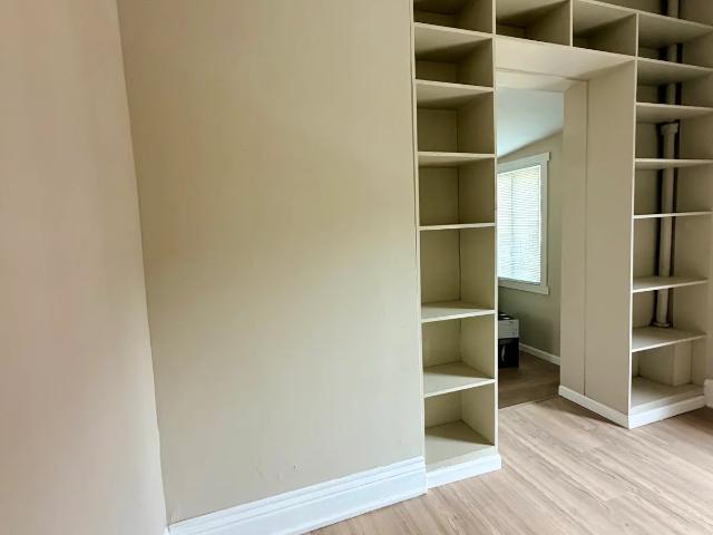 2 BR, 2 BA Apartment 1437 Hepburn Ave, Louisville, KY 40204