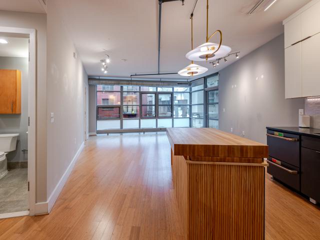 2 BR, 2 BA Apartment 1444 Church St NW, Washington, DC 20005