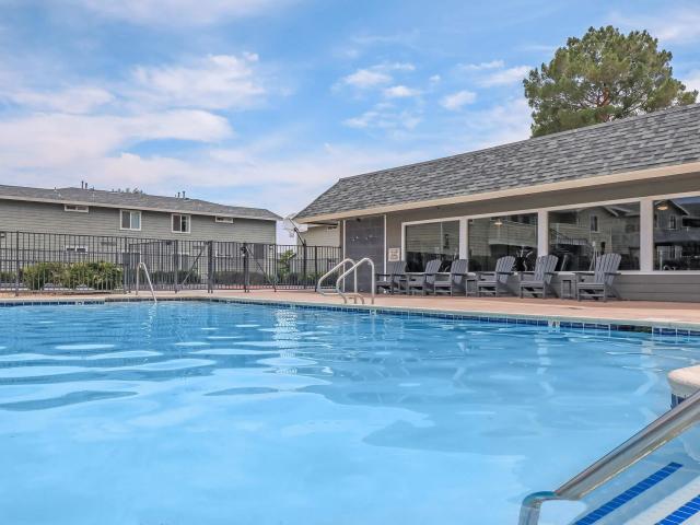 2 BR, 2 BA Apartment 14450 El Evado Road Unit 040, Victorville, CA 92392