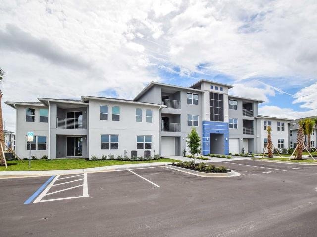 2 BR, 2 BA Apartment 1462 Solera Terrace Unit 13, Jacksonville, FL 32211