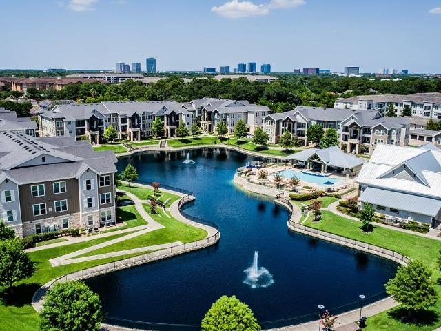 2 BR, 2 BA Apartment 14698 Briar Forest Drive Unit 01304, Houston, TX 77077