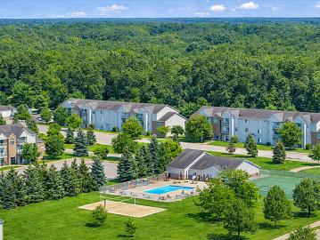 2 BR, 2 BA Apartment 14690 Abbey Lane Unit 14705B04, Bath, MI 48808