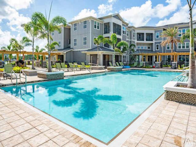 2 BR, 2 BA Apartment 1472 Long Spur, Unit 3, Odessa, FL 33556