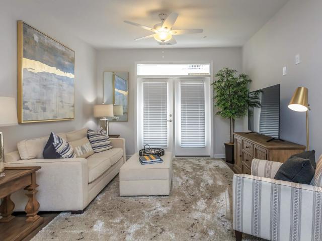 2 BR, 2 BA Apartment 14 Wooster St Unit 210 304, Arden, NC 28704