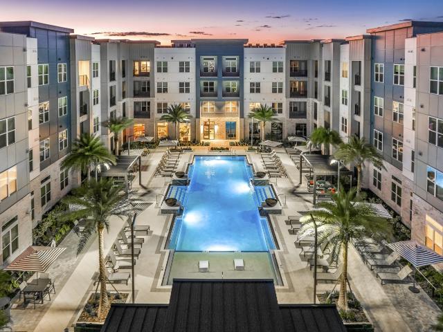 2 BR, 2 BA Apartment 15055 Lake Britt Circle Unit 2133, Winter Garden, FL 34787