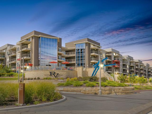 2 BR, 2 BA Apartment 150 North Mc Lean Boulevard Unit 239, Wichita, KS 67203