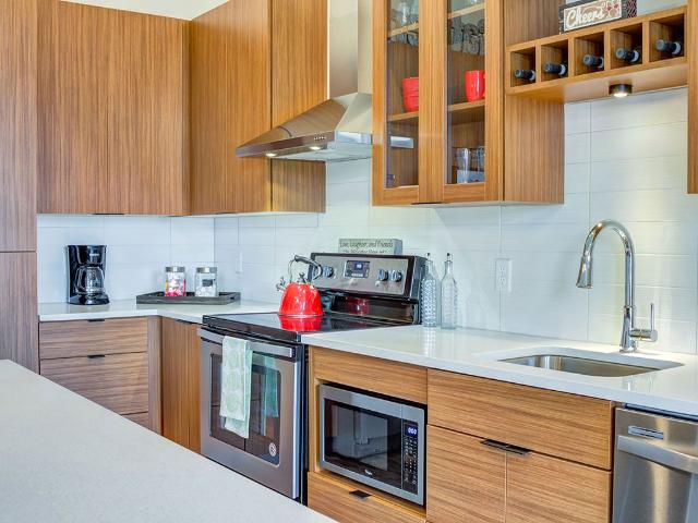 2 BR, 2 BA Apartment 1511 Utica Ave S Unit 604, Minneapolis, MN 55416