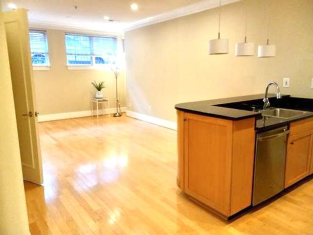 2 BR, 2 BA Apartment 1515 O Street Northwest Unit 105, Washington, DC 20005