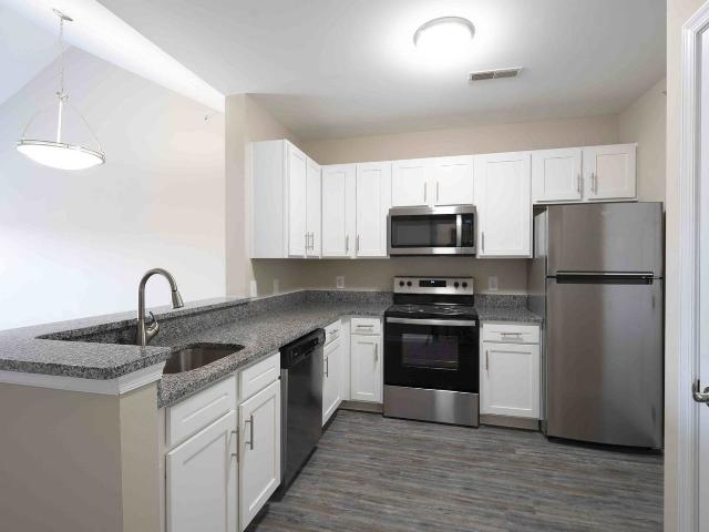 2 BR, 2 BA Apartment 1515 Manley Road Unit 2 122, West Chester, PA 19380