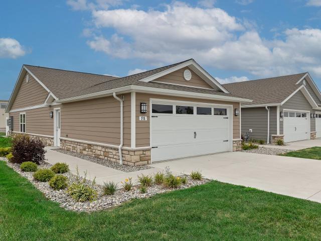 2 BR, 2 BA Apartment 1520 W8 Market Place Drive Unit 1520 R2, Maumee, OH 43537