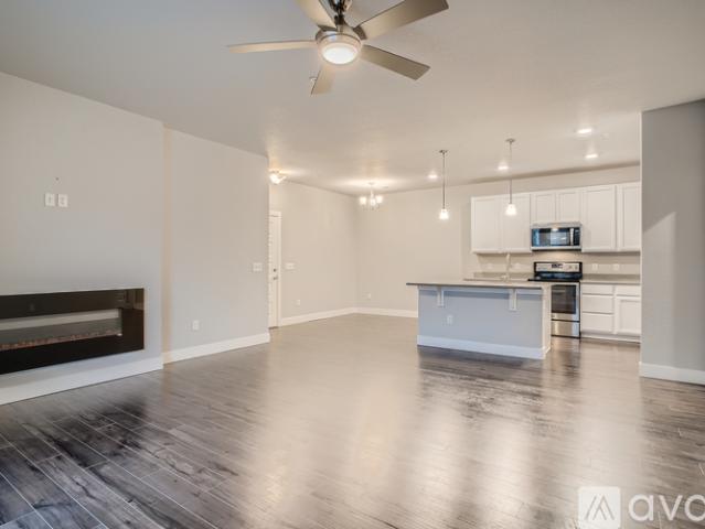 2 BR, 2 BA Apartment 15345 W 64th Ln, Unit Unit 204, Arvada, CO 80007