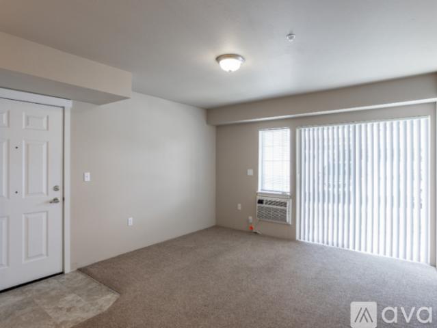 2 BR, 2 BA Apartment 15413 East 4th Avenue, Unit 2x2, Spokane Valley, WA 99037